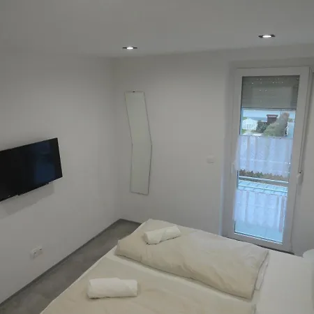 Apartmán Trenta Buekfuerdo