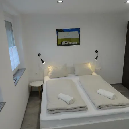 Trenta Buekfuerdo * Bük