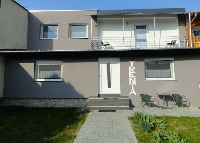 Trenta Buekfuerdo Apartament Bük